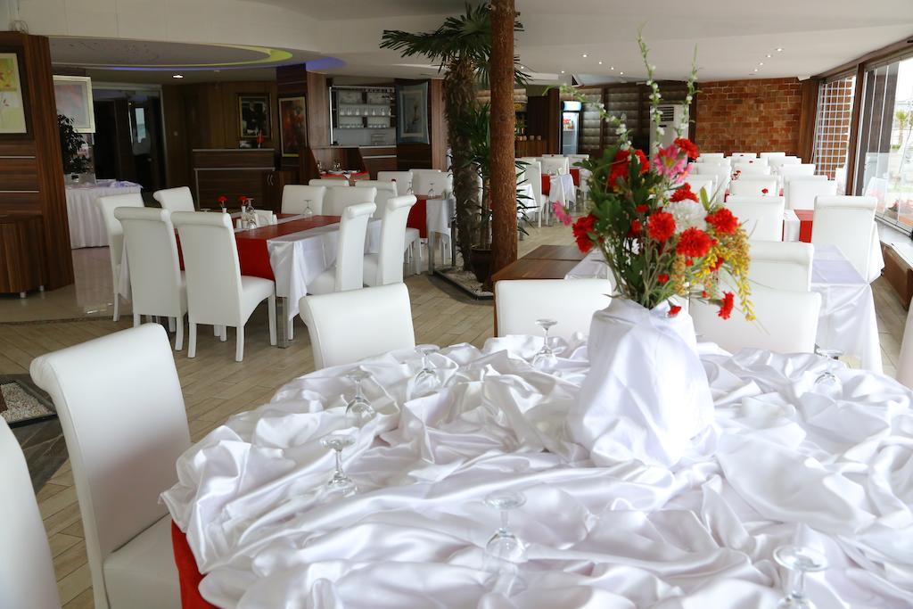 Tuana Hotel Atakum Esterno foto